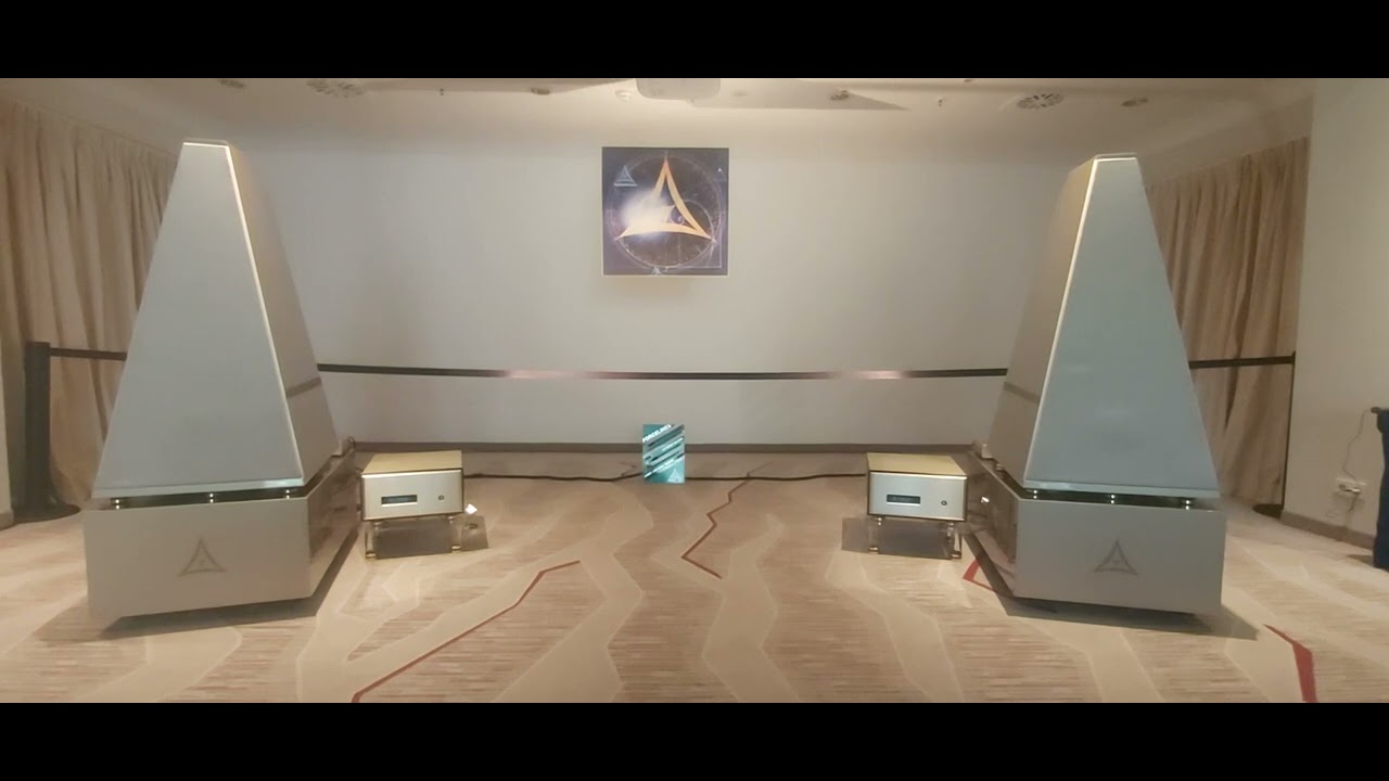 FM acoustics  female vocal