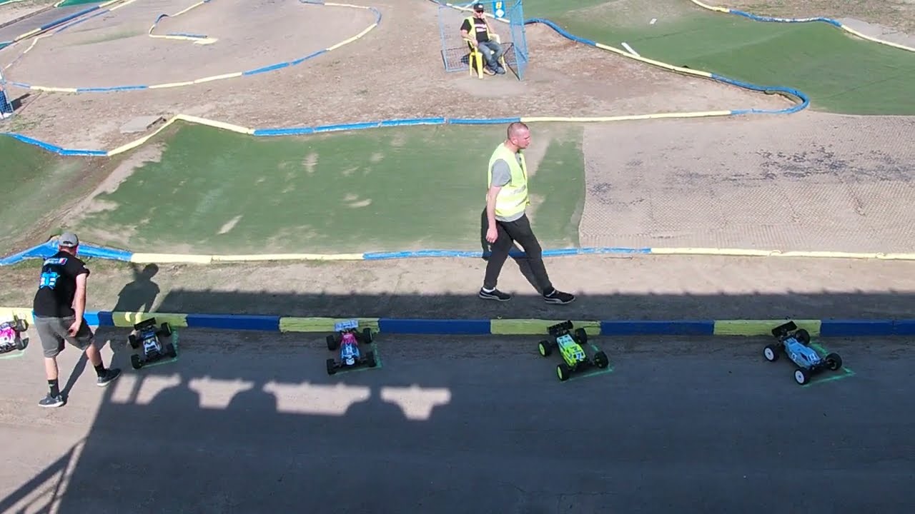 Dernière manche de finale A truggy toujours en Hobao hyper SSTE a la derrière wsline du LMA #wsline 