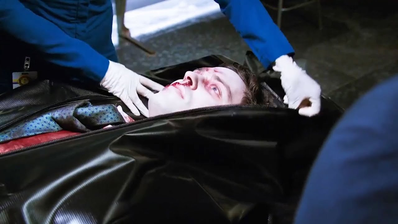 联邦探员被凶手殴打致死，法医小组全力追凶，最终将凶手绳之以法，悬疑片