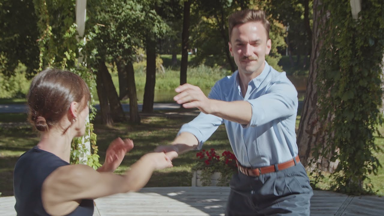 Swing Avenue Dance School - Lindy Hop Promo