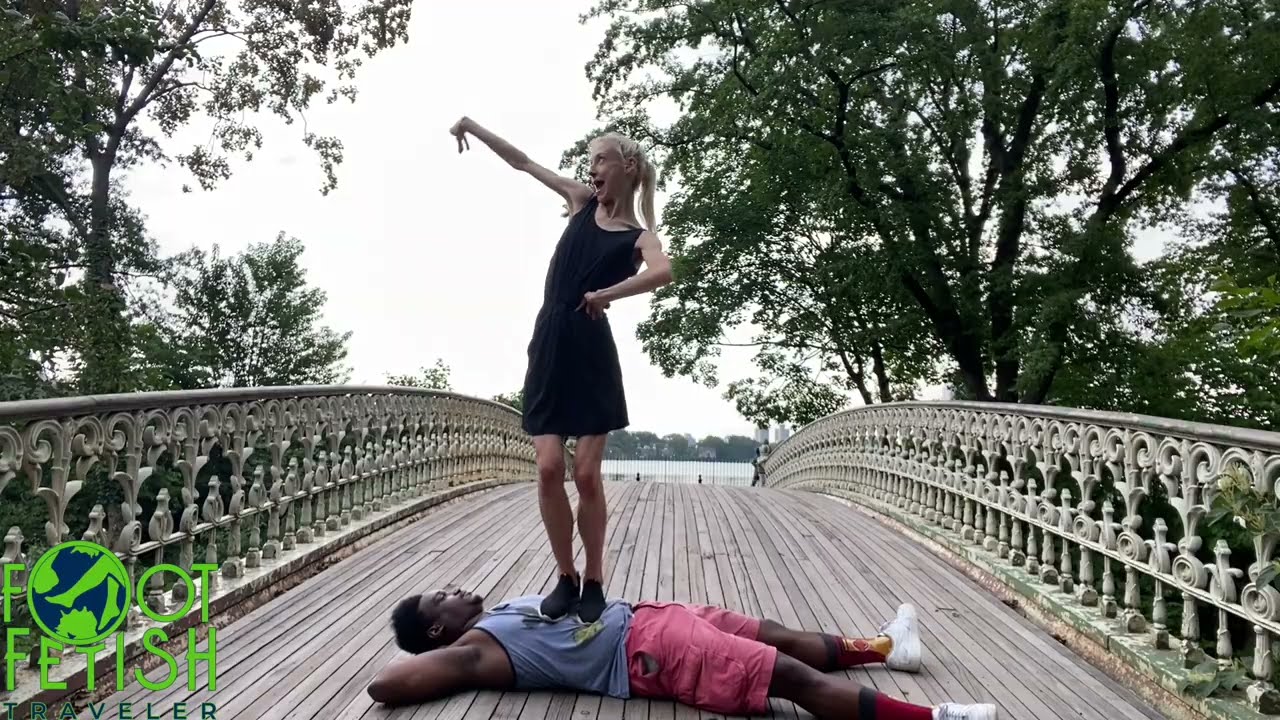 [9] Candid Feet Abs of Steel Challenge | Polish Dancer 26 y.o Soles Girl | Shoe Trample ASMR