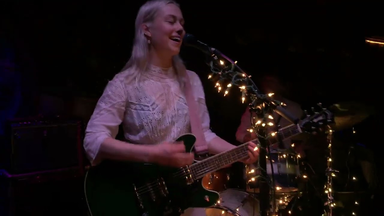 Phoebe Bridgers 