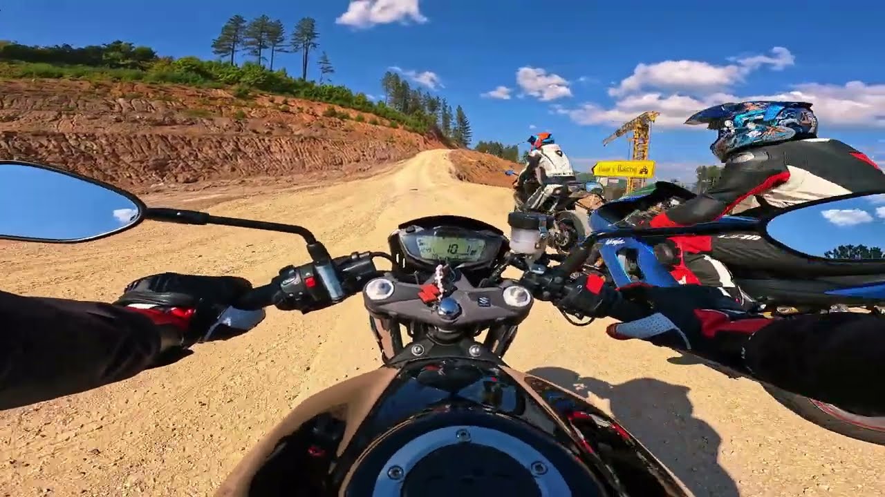 Suzuki sv650x: Off road adventure