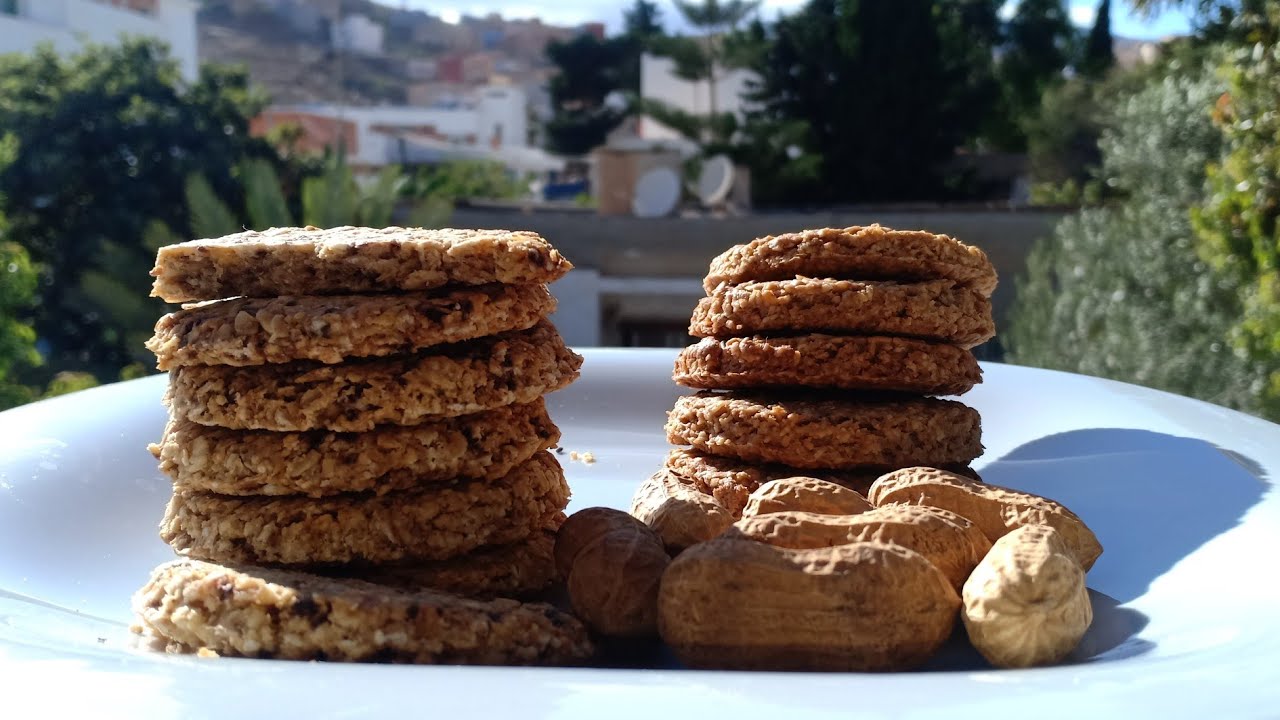 بسكويت الشوفان المقرمش الصحي 😋 بدون بيض سهل ويحضر في دقائق