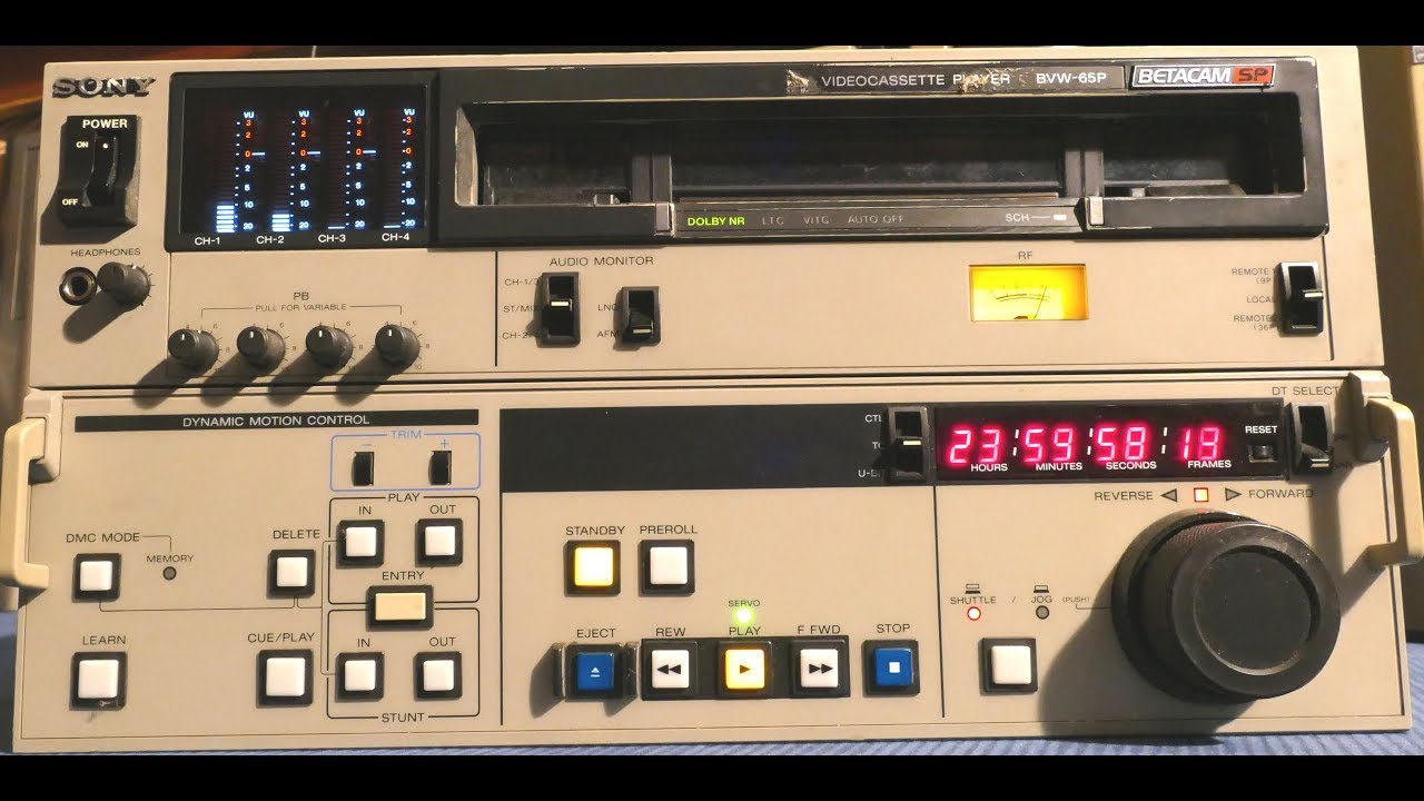 Three video decks, part3: Sony BVW65P BetacamSP player with TBC and digital output... sort of.
