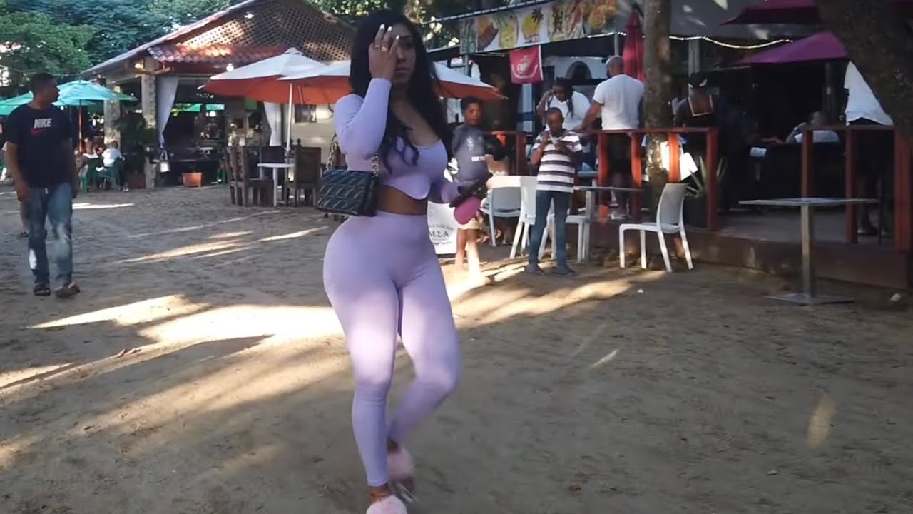 🇩🇴 Sosua classics 💯🔥 beauties vibing everywhere..