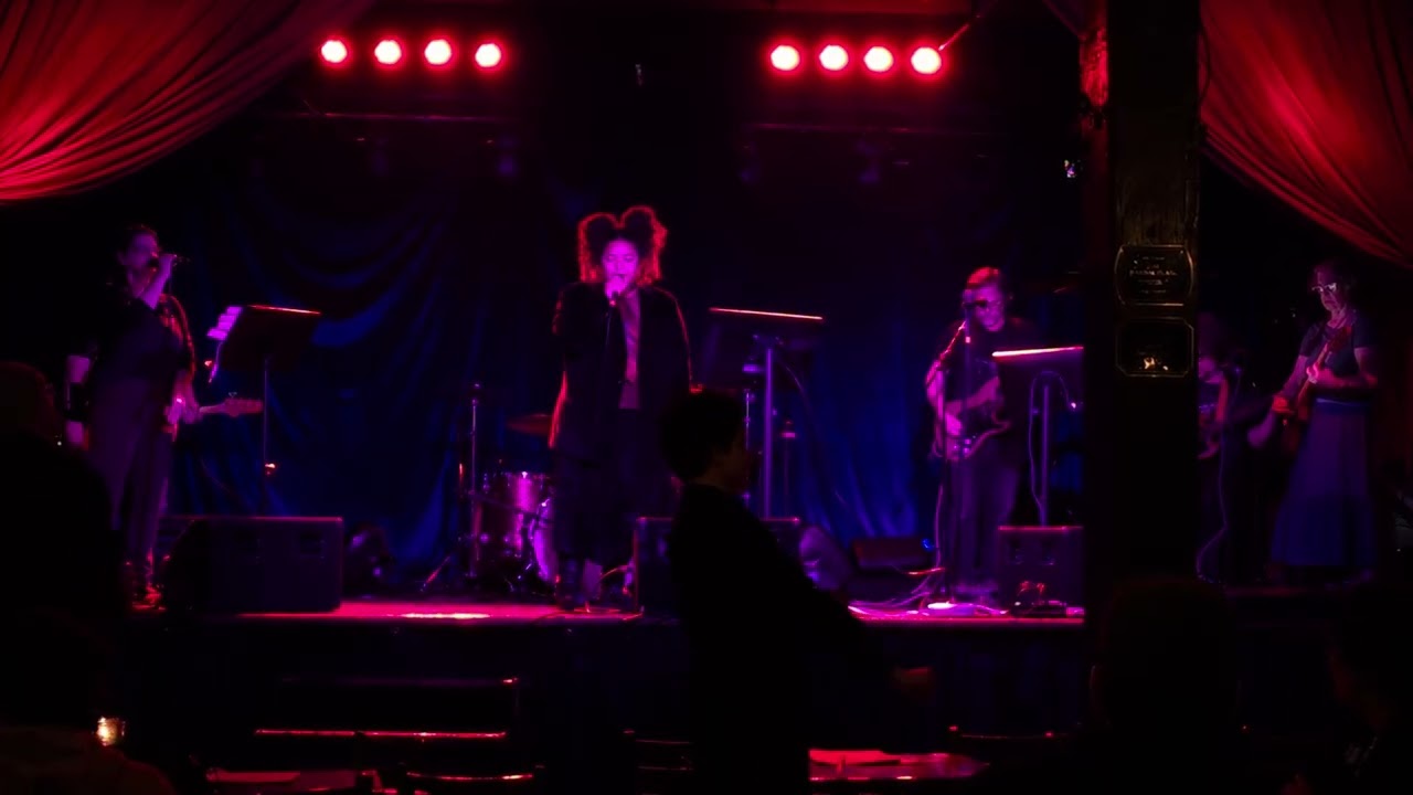 Price singing Karma Police