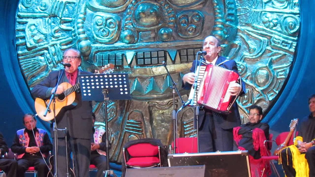 Los Campesinos - HERMOSO PUENTE PAUCARTAMBO