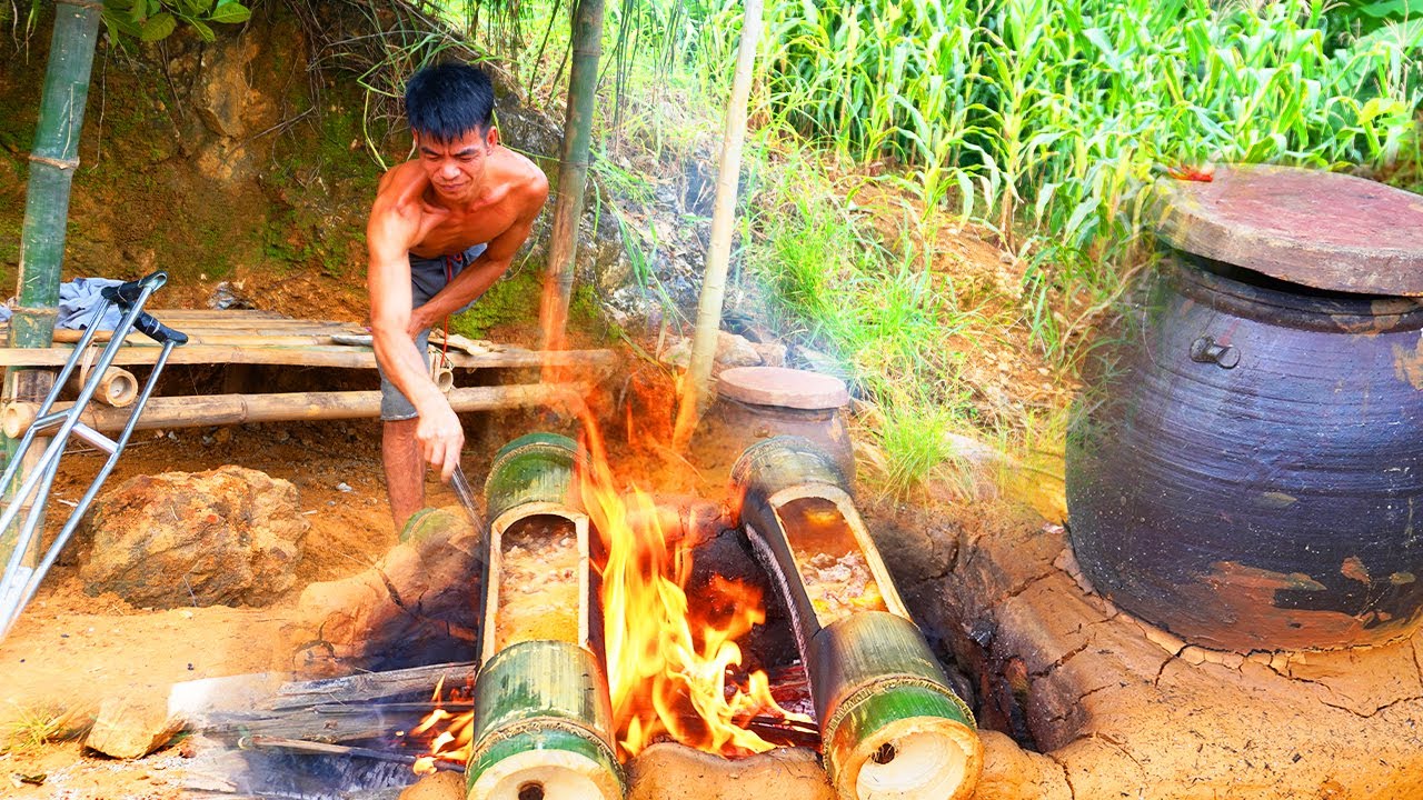 He Built a Clay Stove and Cooked in Bamboo – One-Legged Man’s Inspiring Jungle Life
