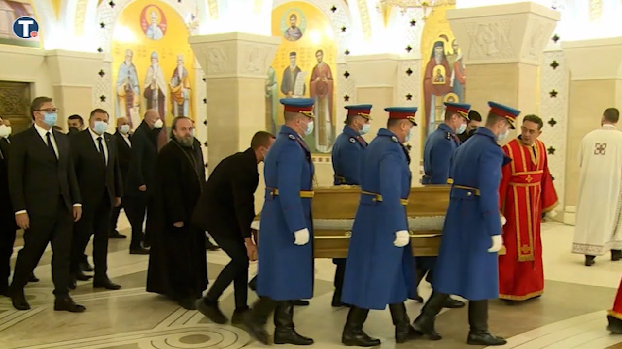 Sahranjen patrijarh Irinej u kripti Hrama Svetog Save