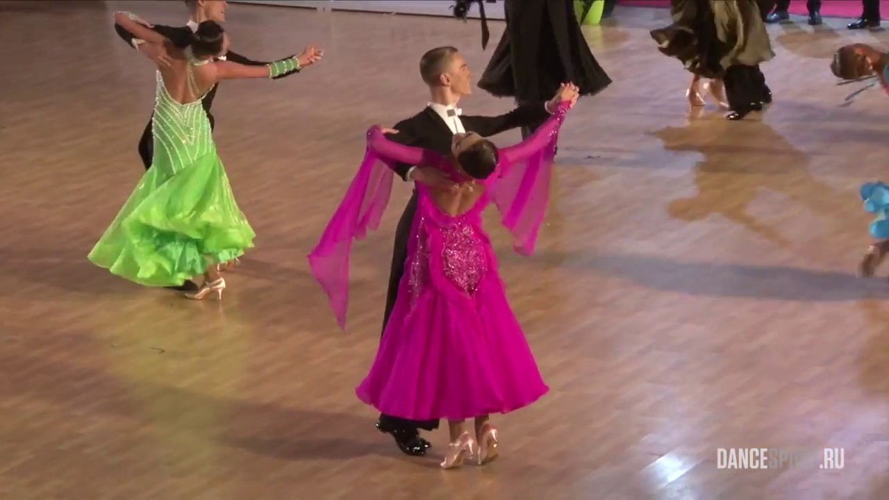 Evgeny Sveridonov - Angelina Barkova, RUS, 1/4 English Waltz