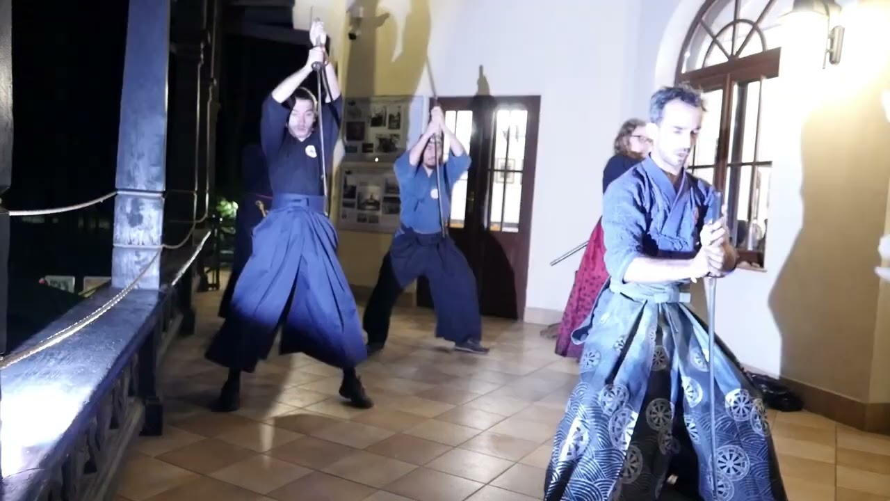 Pokaz Samurai Show na aukcji NIHON-TO, 2022.