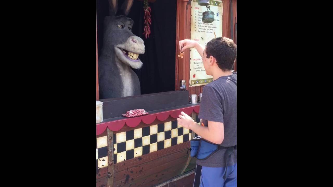 Donkey Meets Freddy Fazbear