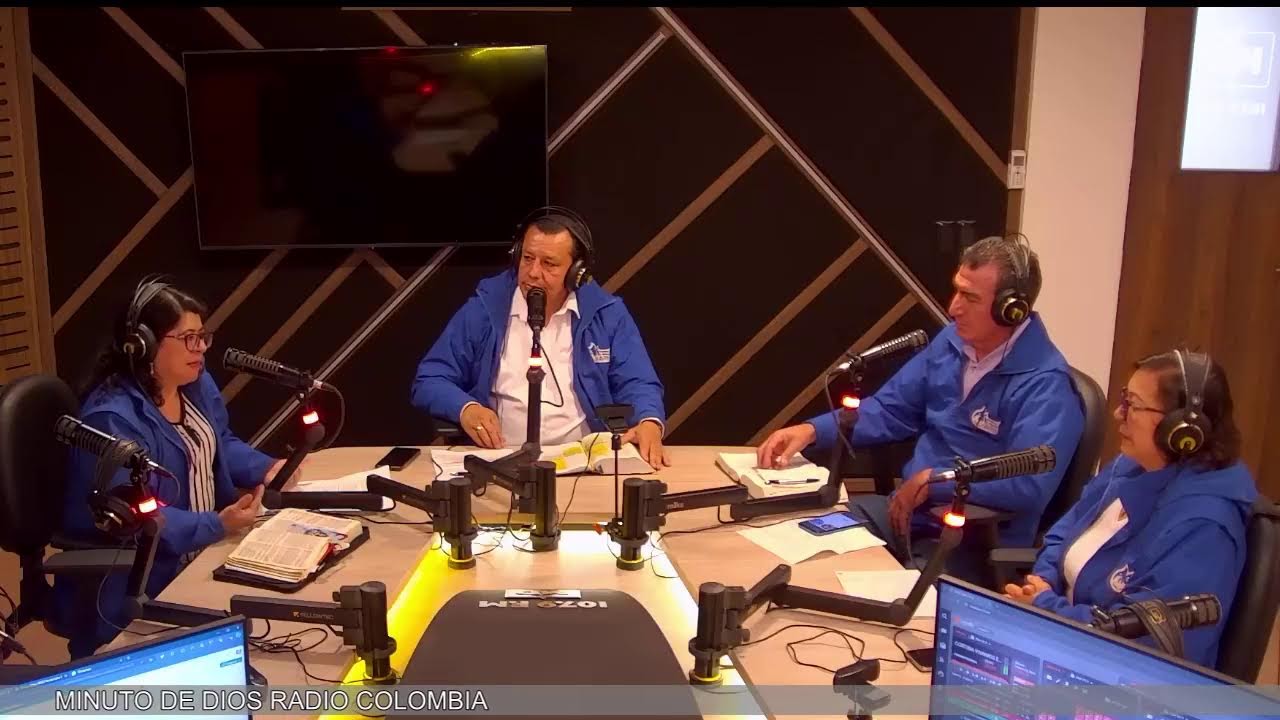 VIVAMOS EN FAMILIA - AMIGOS O PADRES 24 DE FEBRERO