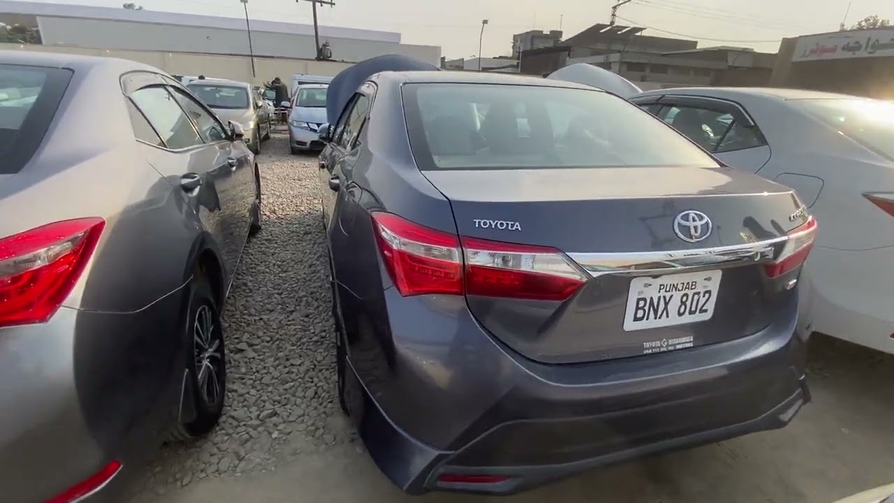 Toyota down model stock for sale in car Jumah bazar 12 March 2026