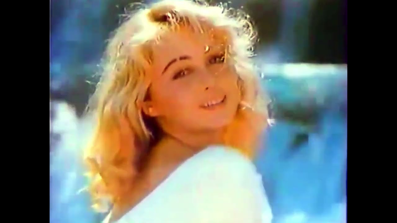 Woolite 1988 (FRA) avec Emmanuelle B&eacute;art