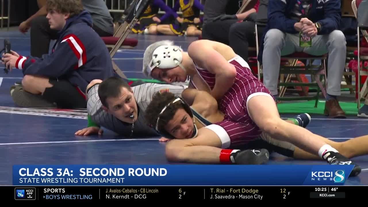 Iowa high school wrestling: Class 3A highlights from Day 1 of state wrestling tournament