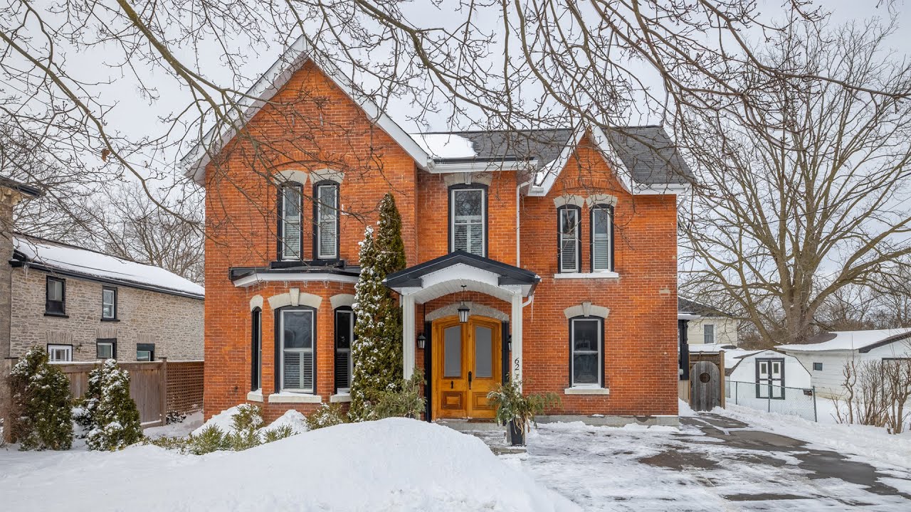 62 Alexander St, Belleville