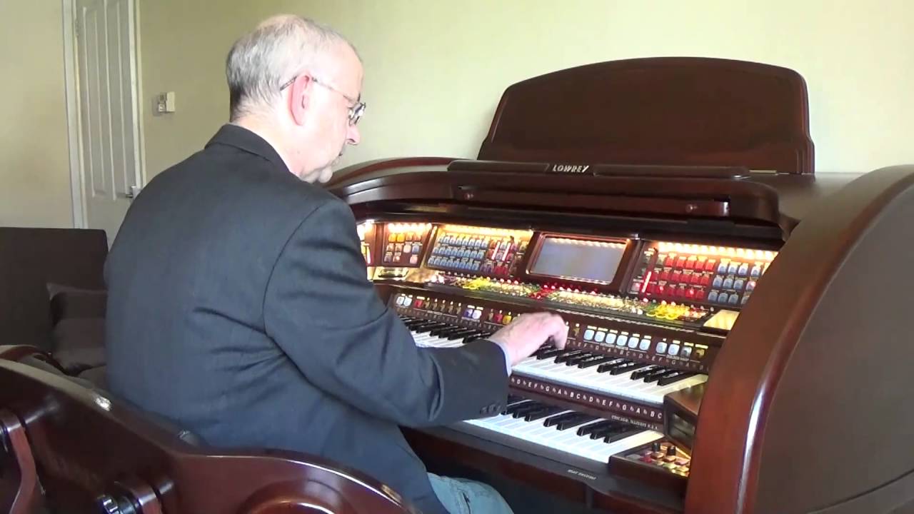 New York, New York - Lowrey Imperial Organ