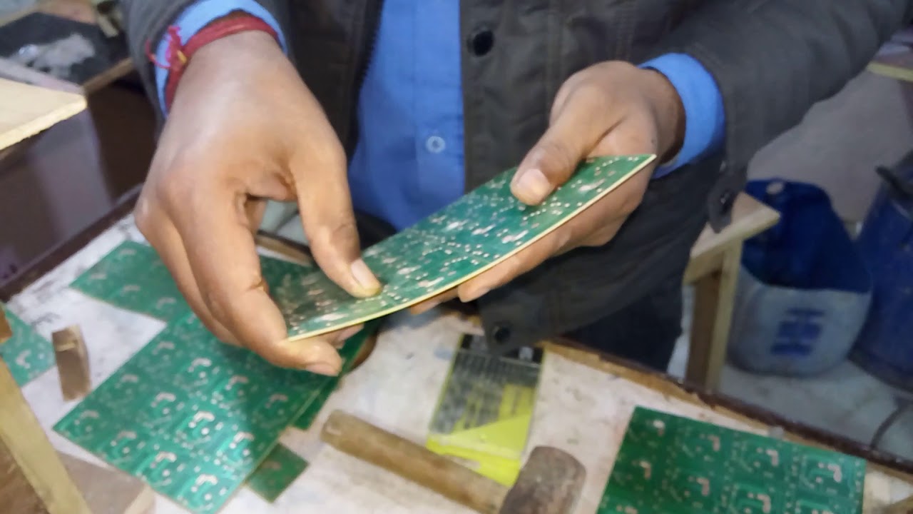 PCB v cut machine made by DSP Enterprises