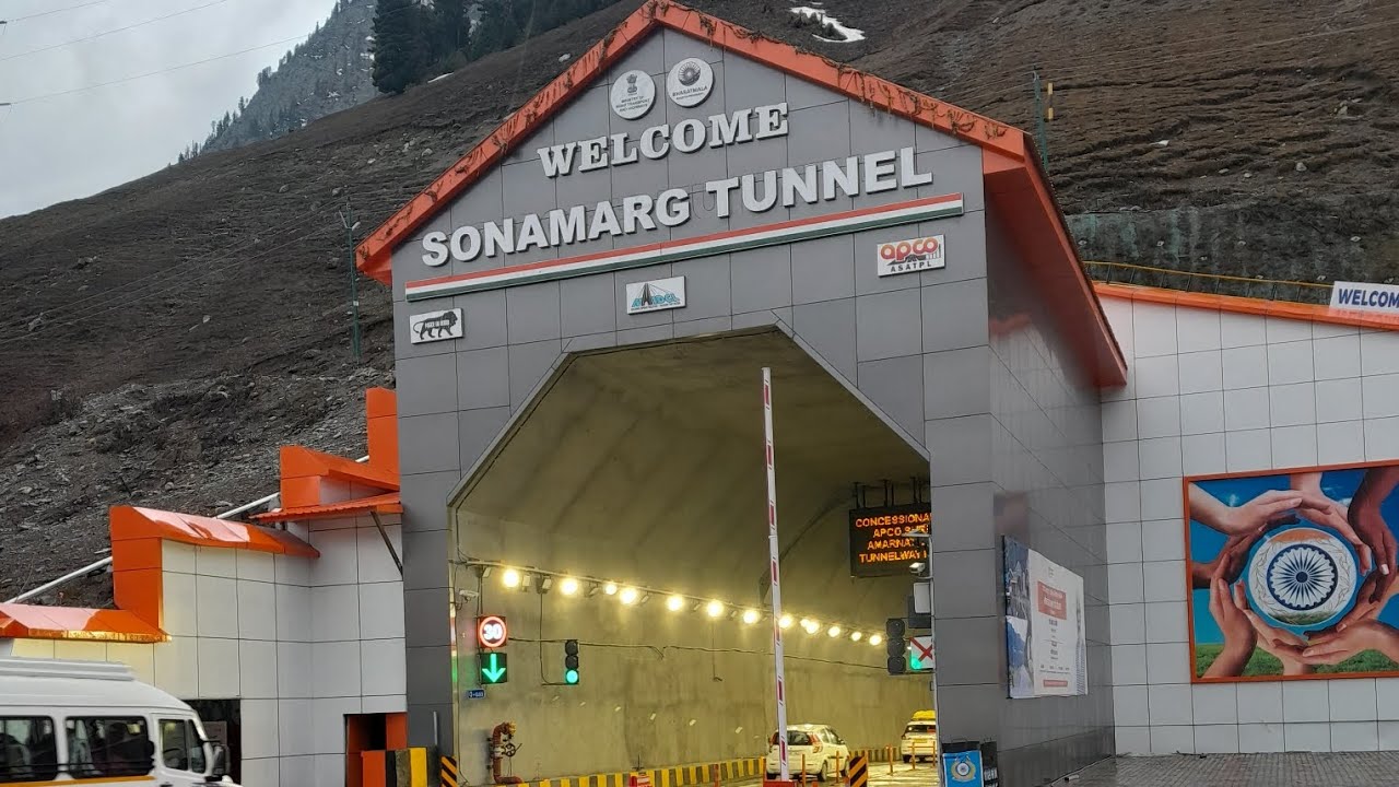 Sonmarg  Tunnel kashmir # sonmarg  # kashmir # shorts