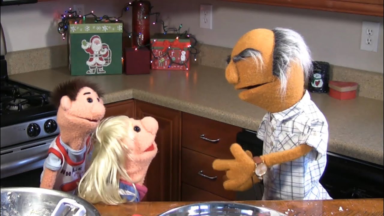 Christmas Cookies with Grandpa, Timmy and Sara Uppet