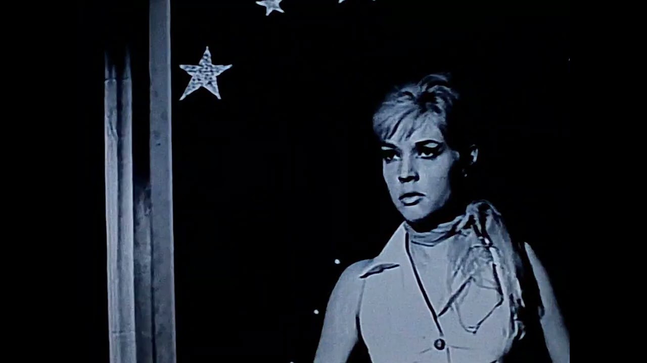 Altas variedades (1960, Rovira Beleta). Espectáculo de los magos del revólver