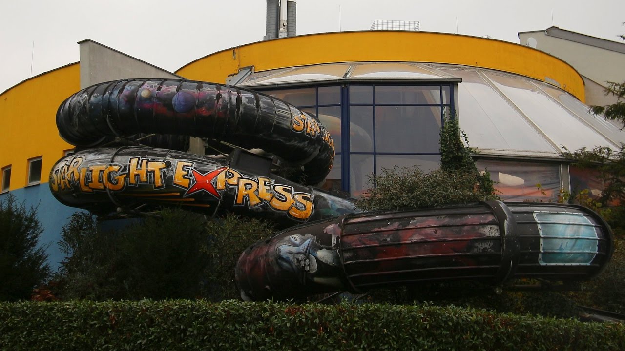 Starlight Express :: Black Hole Röhrenrutsche | Aquapulco Bad Schallerbach