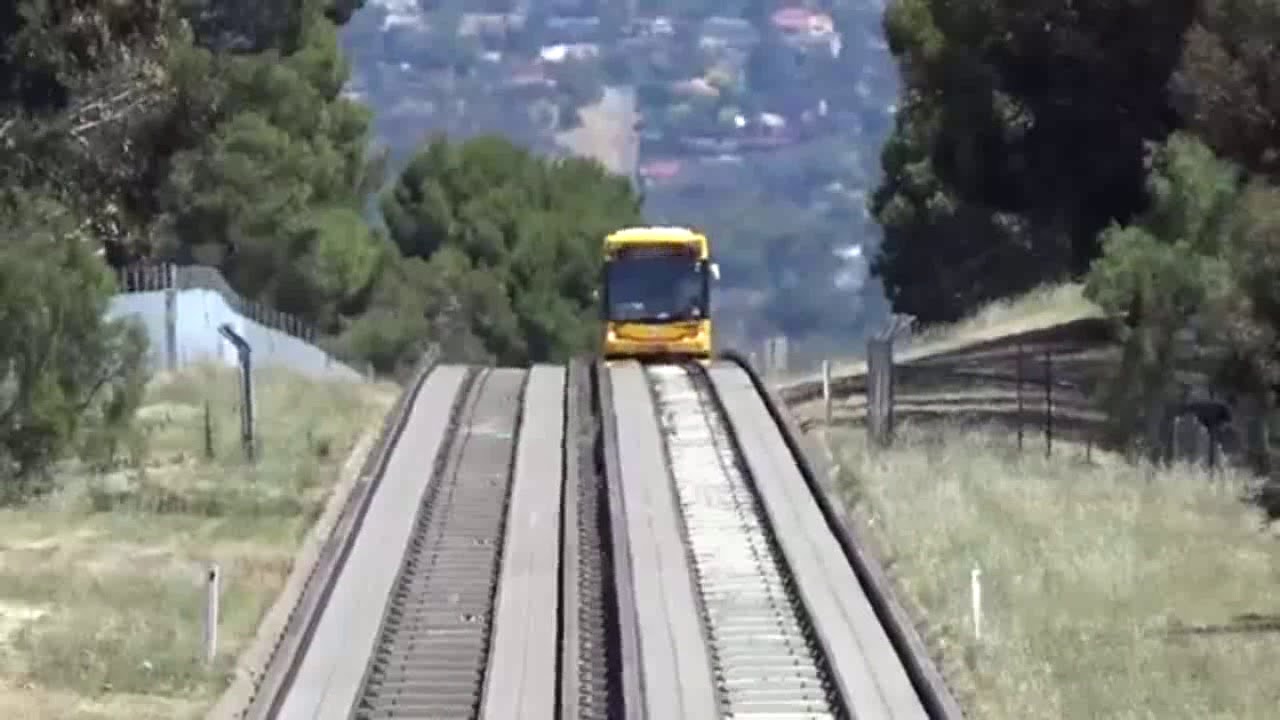 Is This a Train or Bus? O-Bahn Busway