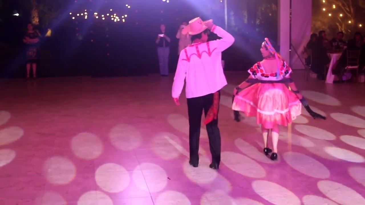 Presentación de danza en Sicas.