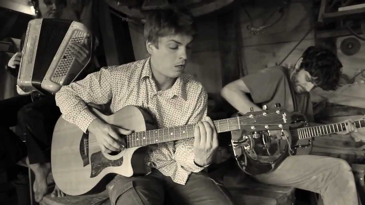 L'Os de seiche - par GUILLAUME LEDENT - 'Un sac de sable' -- une Session PLOUM