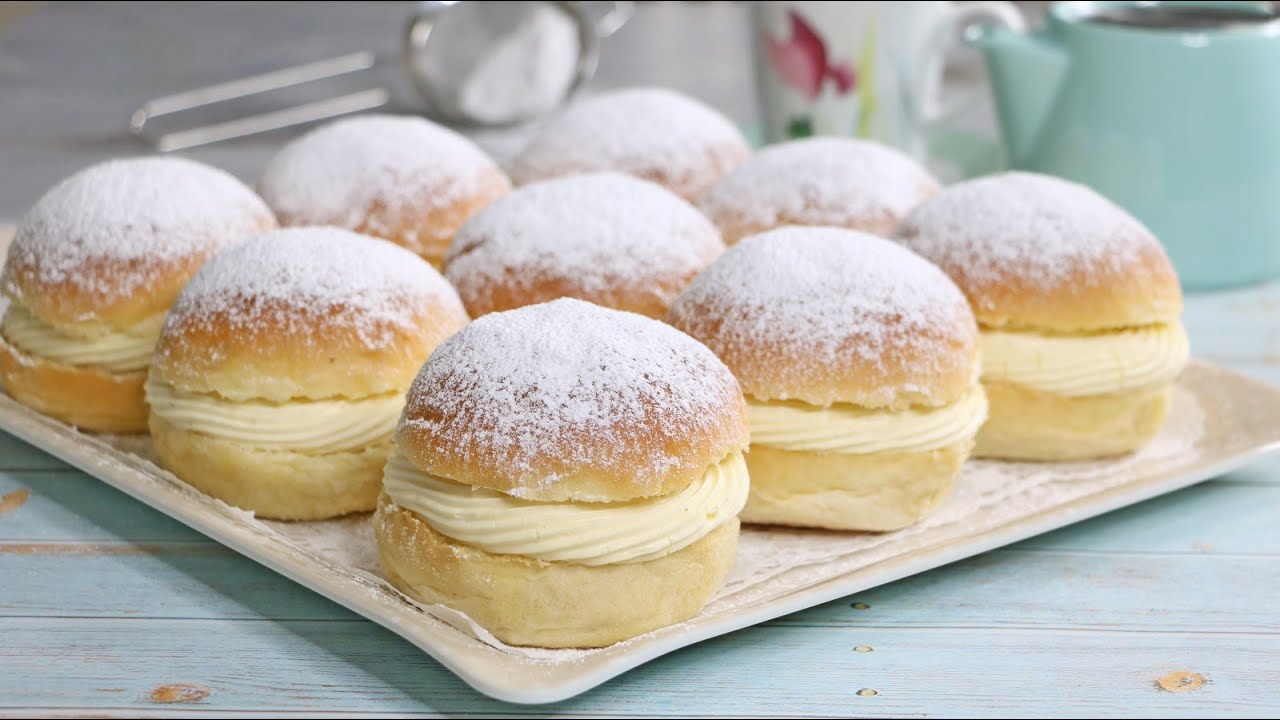 FLAUMIGE VANILLEKRAPFEN AUS DEM OFEN - OFENKRAPFEN MIT VANILLECREME  - BERLINER - KREPPEL
