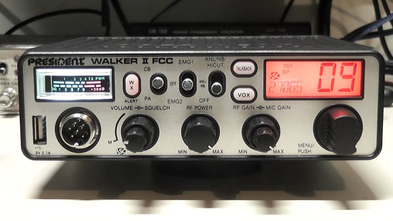 President Walker II FCC (AM) CB Radio + Hidden Service Menu