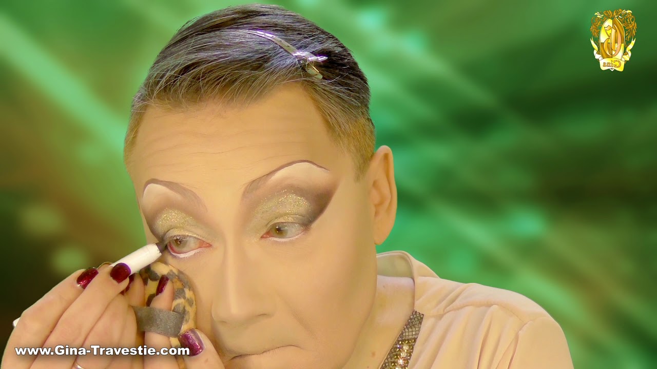Gina Travestie Show - Das typische Make-up