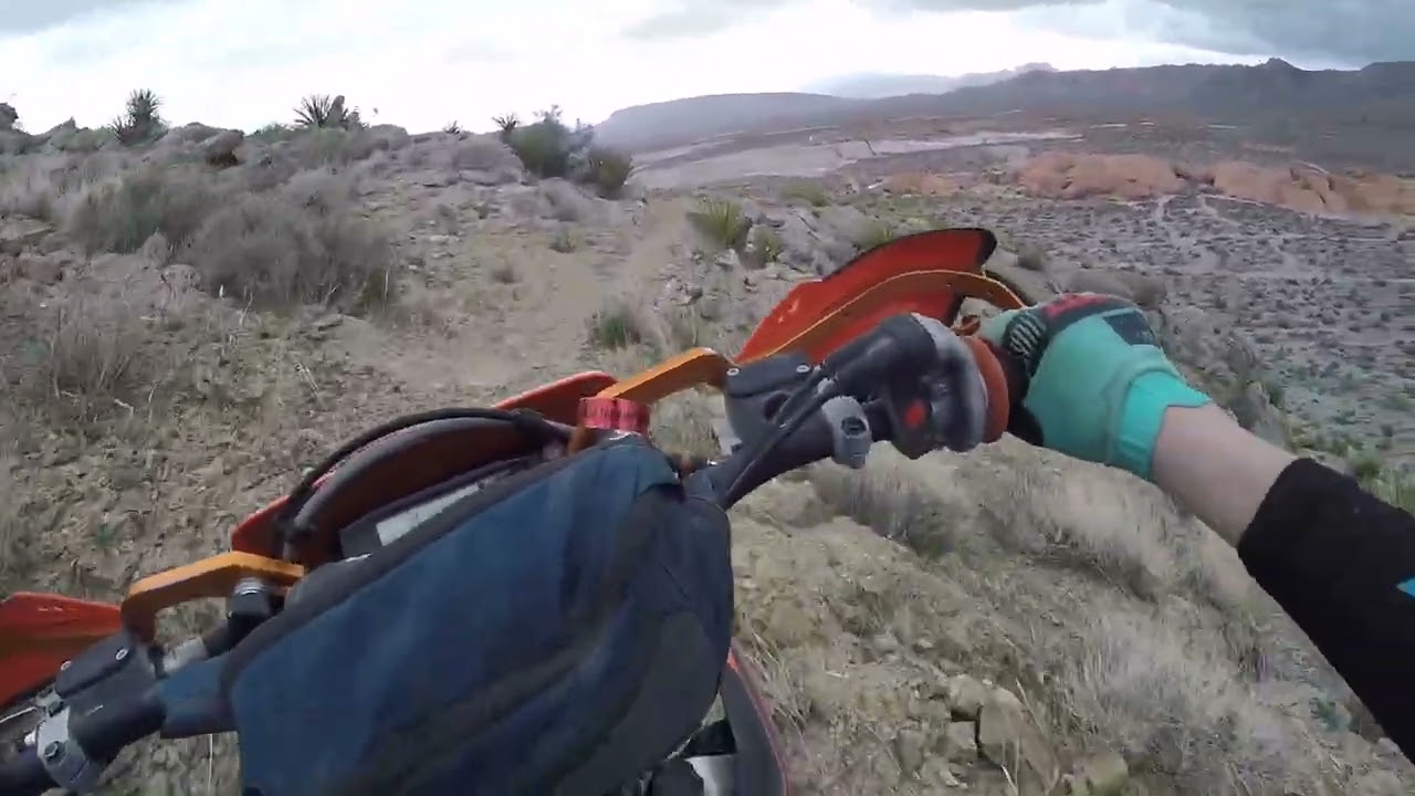 Riding the Edge! GoPro Dirt Bike POV at Little Red Rock, Nevada
