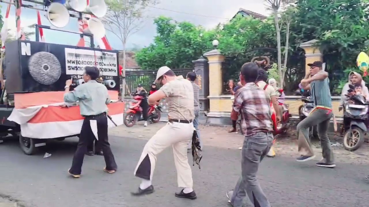 Kembali ke era 70'an di Karnaval umum Kec Tegalsari