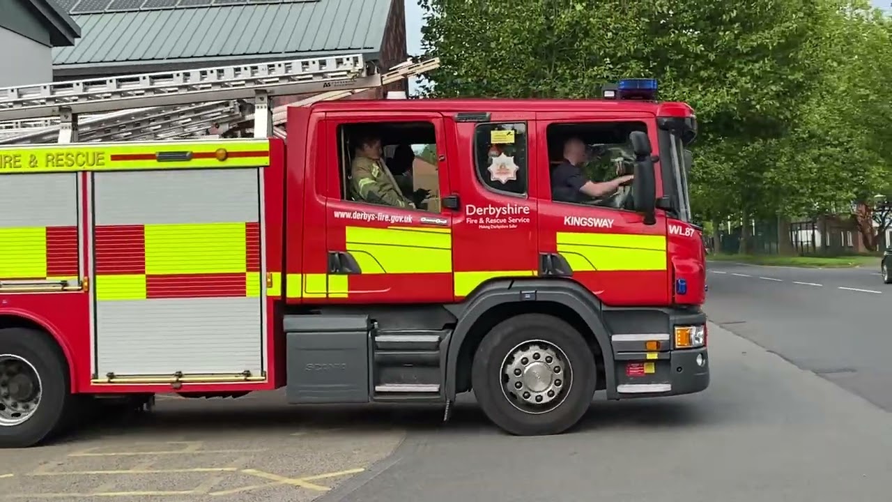 D11P1 Kingsways pump Turning out at Ascot Drive Fire Station open day