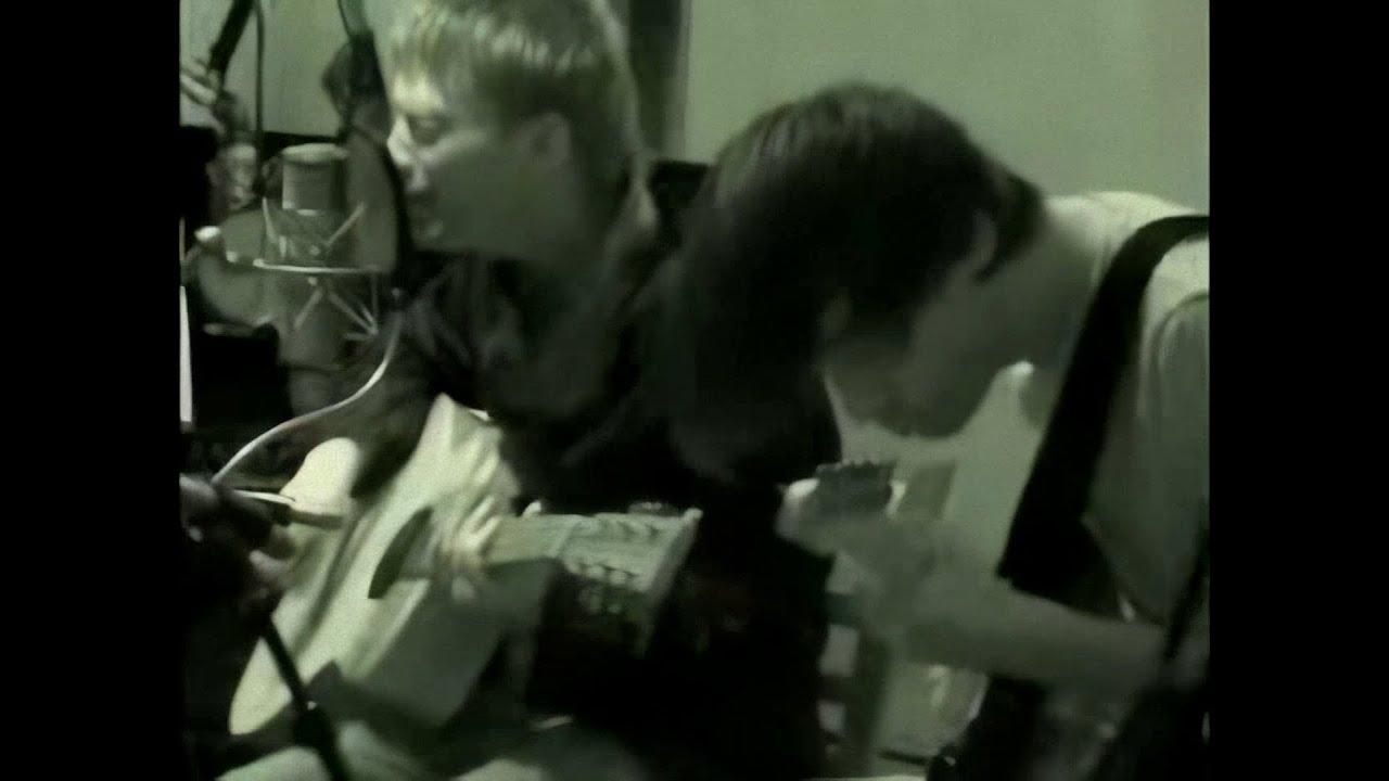 Thom and Jonny (Radiohead) - There There (Acoustic version) | Live at Electric Lady 2003 (HQ, HD)