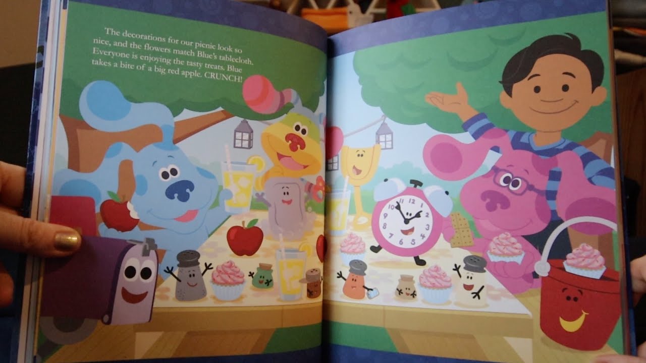 Blue's Clues: Blue's Outdoor Playdate! 5 Minute Story Book - Quick Fun Storytime Read Aloud For Kids