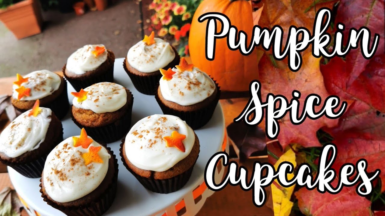 The Best Pumpkin Spice Cupcakes with Cream Cheese Frosting | Autumn /Fall Recipes | Cupcake Recipes