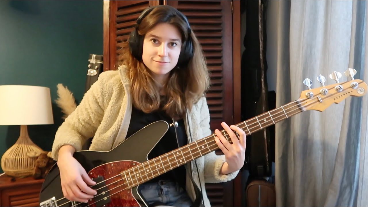 The Jacksons - Blame It On The Boogie (Bass Cover)
