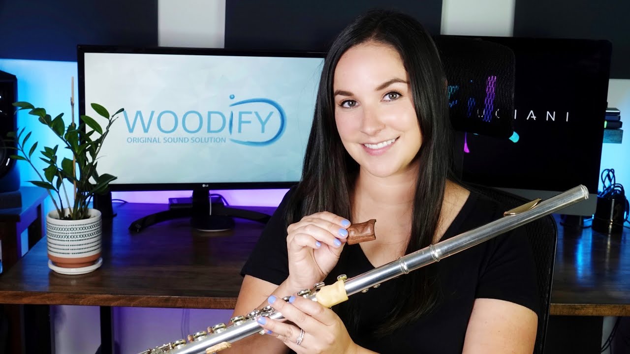 Gina Luciani explaining Woodify Wave & Twig
