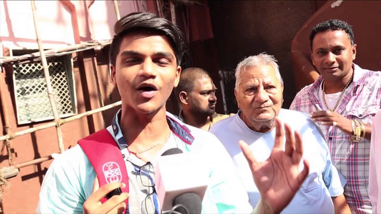 M.S. Dhoni – The Untold Story | First Day First Show | Public Opinion