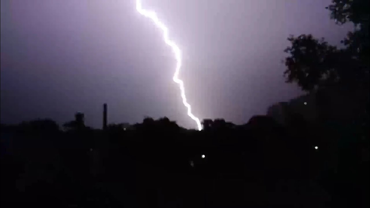 Gwałtowna nocna burza w Kołobrzegu - 16.08.2023
