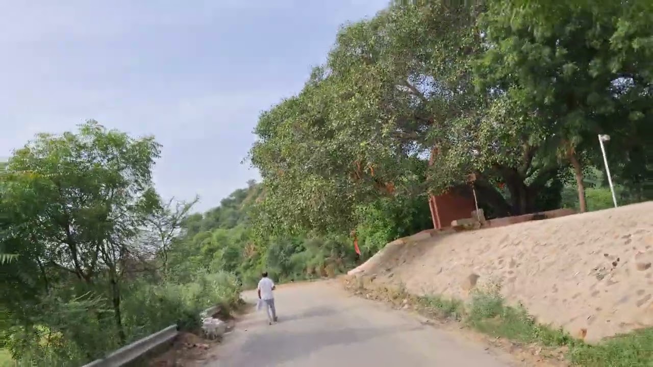 Gurgaon Leopard Trail View Part 1/3