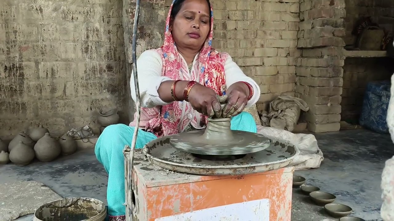 मिट्टी के बर्तन# चैनल को लाइक सब्सक्राइब करेंदोस्तों 🙏🙏