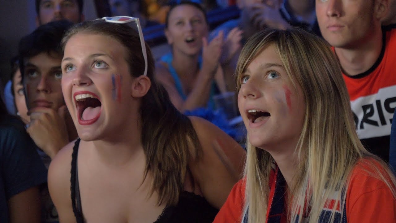 Scènes de liesse à Saint-Jean-de-Maurienne - Coupe du Monde 2018 - Savoie