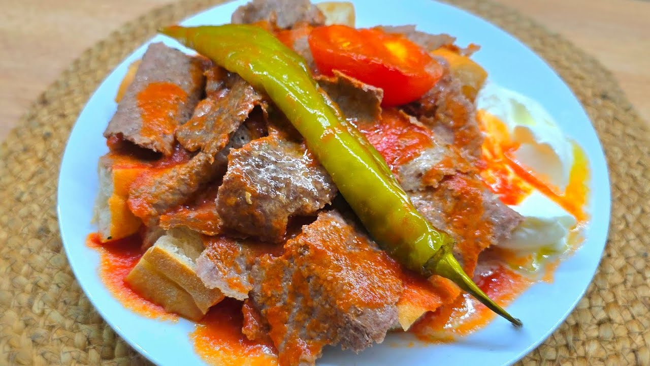 #إسكندر_كباب الدونر التركي المشهور ولا اطيب من هيك لازم تجربوه 👌#eskender_kebap