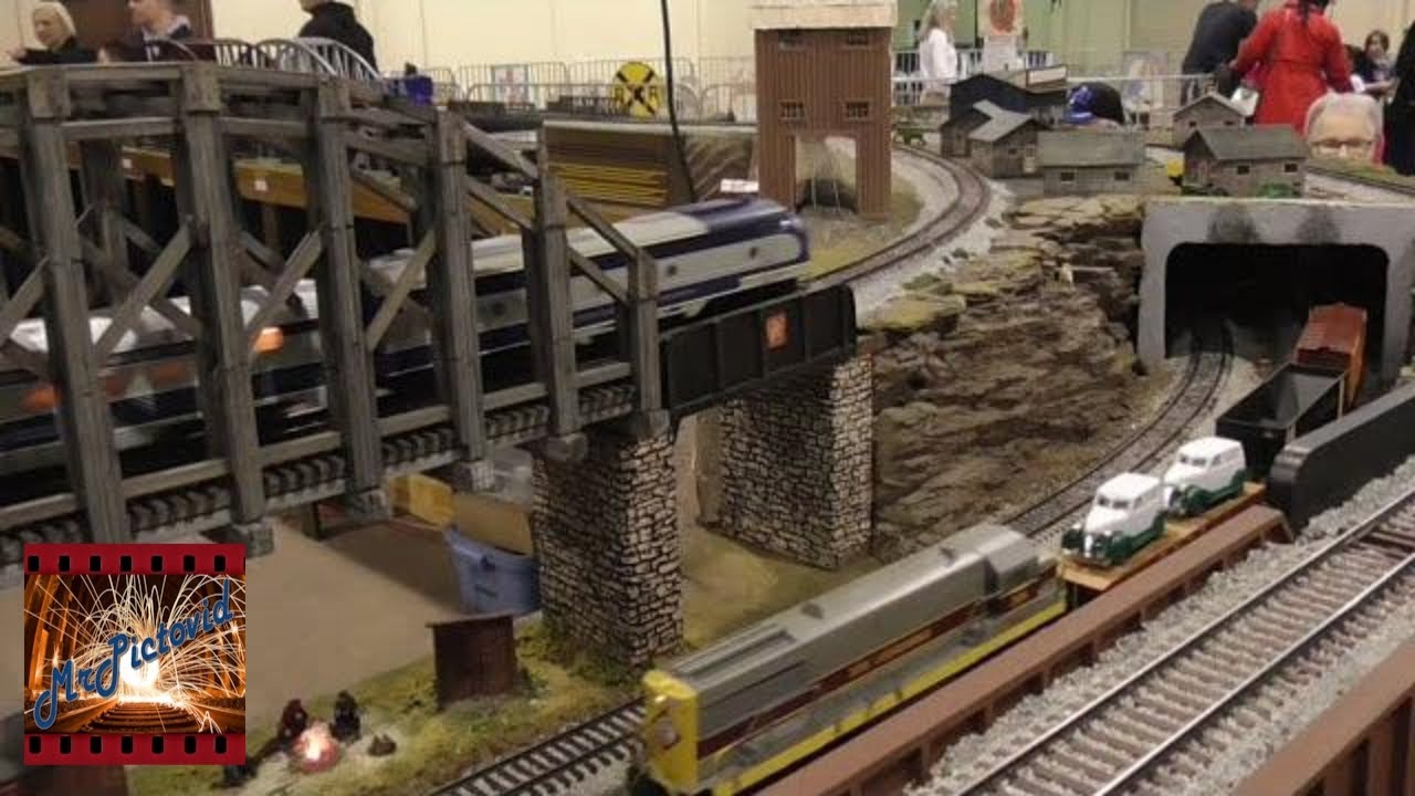 American Flyer S Gauge Train Action With The Central Ohio S Gaugers