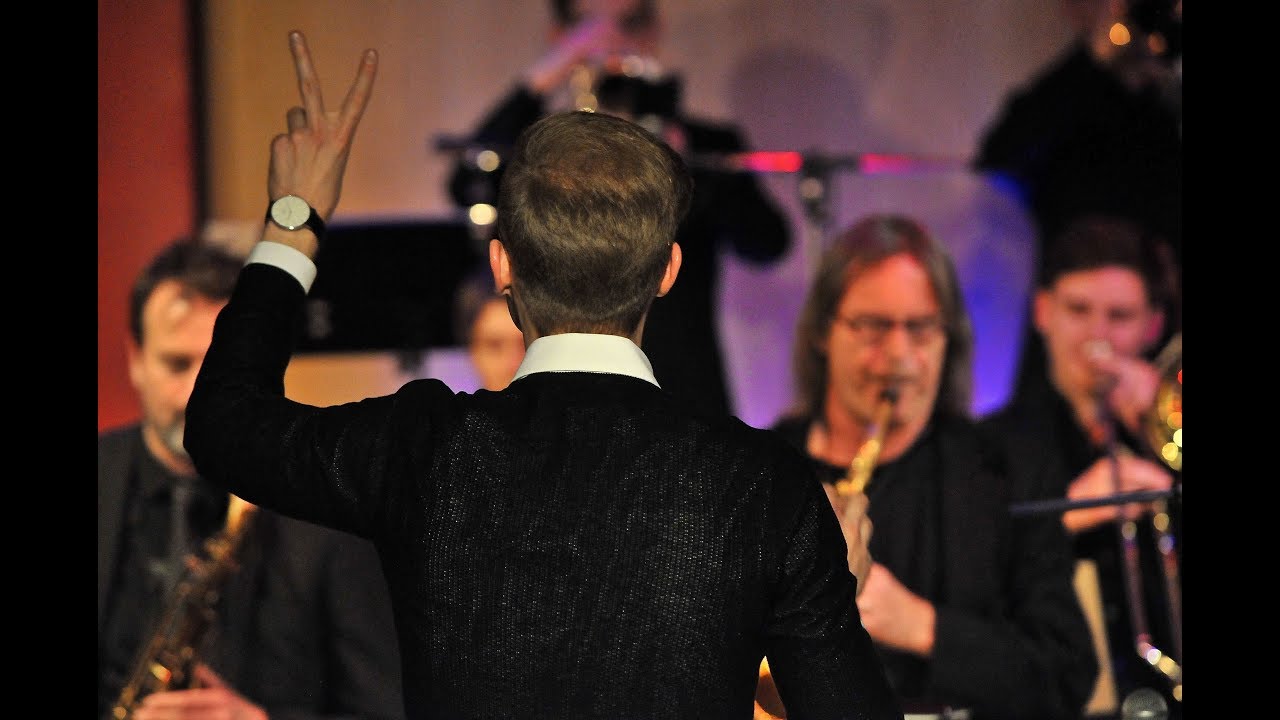 Pascal Bartoszak Big Band // In The Pocket